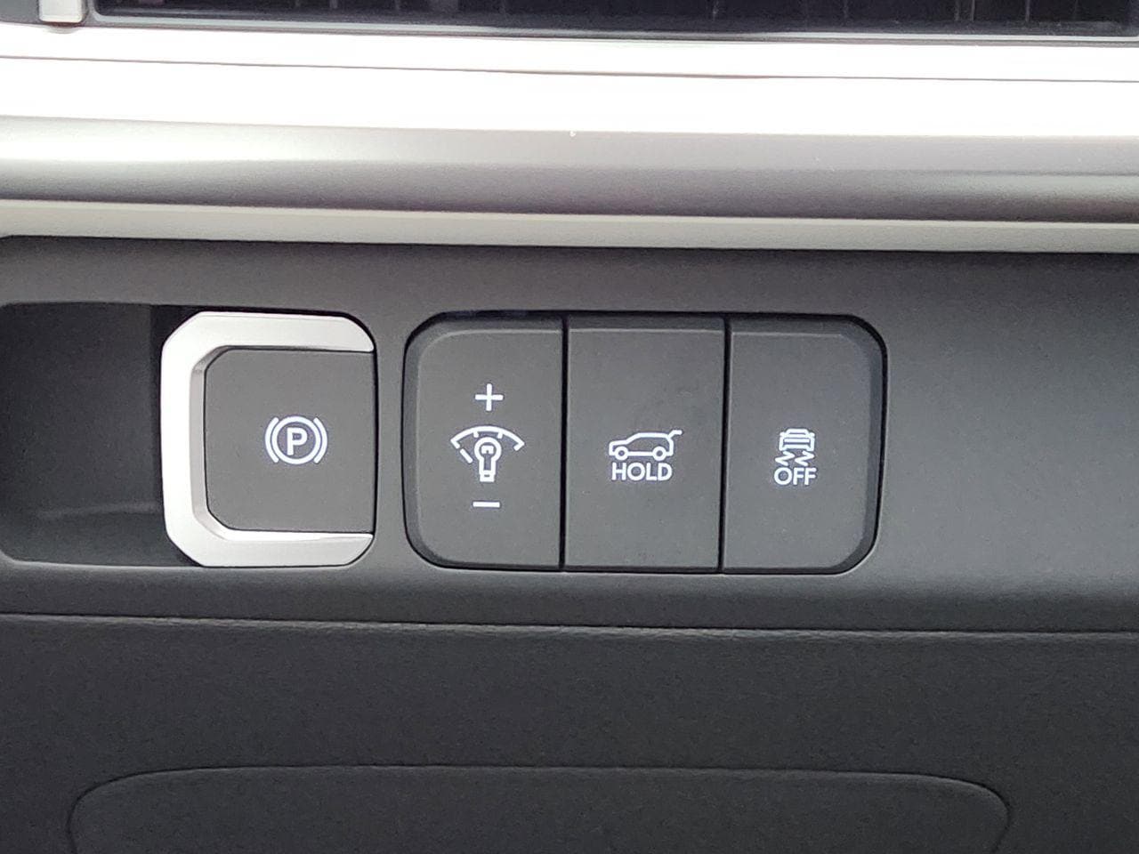 New 2026 Ecotronic Gray Hyundai SEL FWD image 20