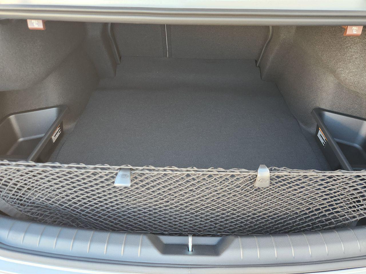 New 2026 Aero Silver Hyundai SEL Sport image 31