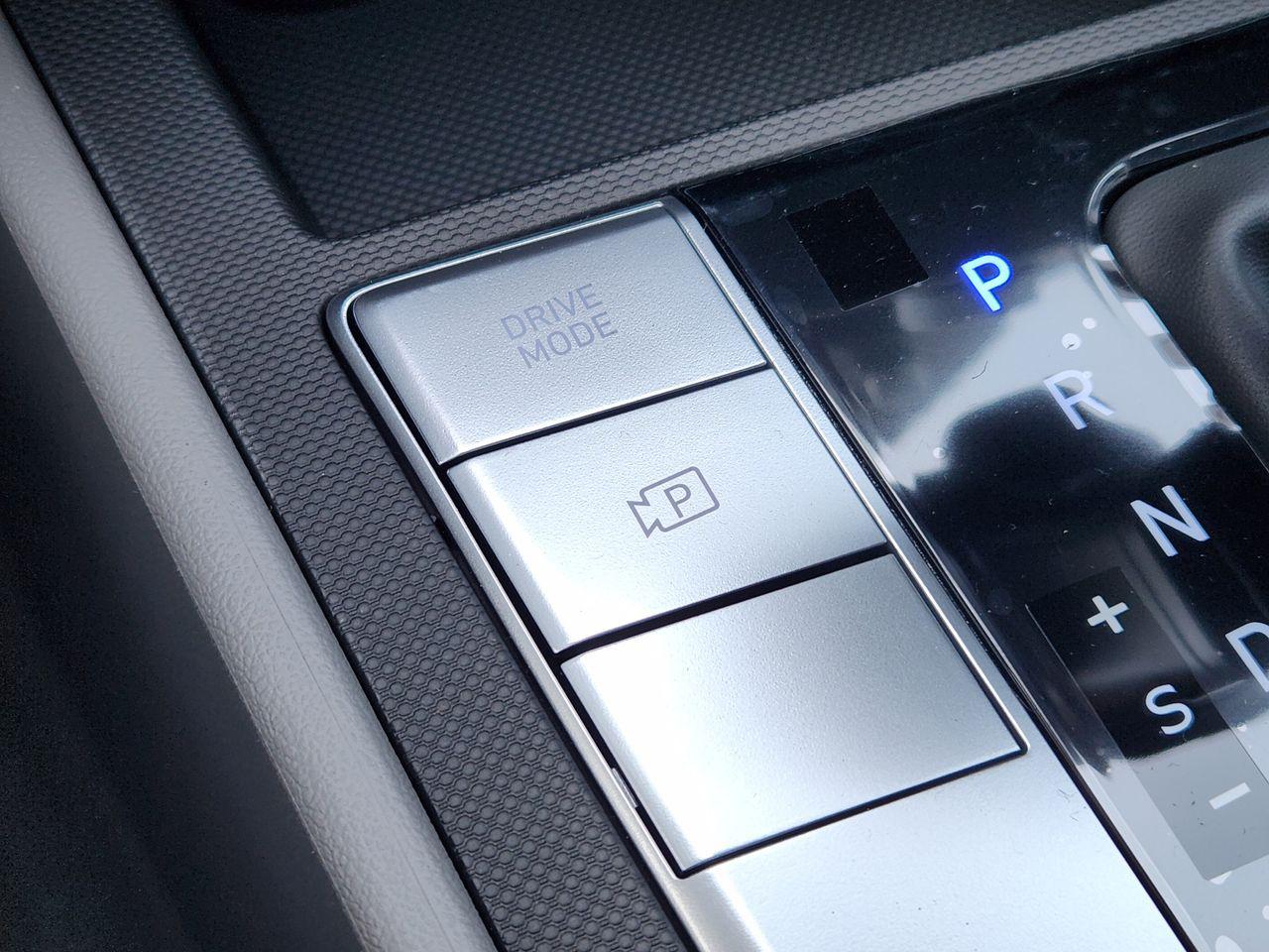 New 2026 Gray Hyundai SEL Sport image 18