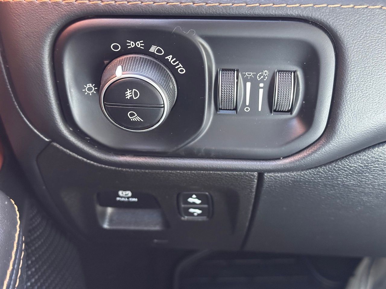 Used 2022 Bright White Ram Laramie Longhorn image 28