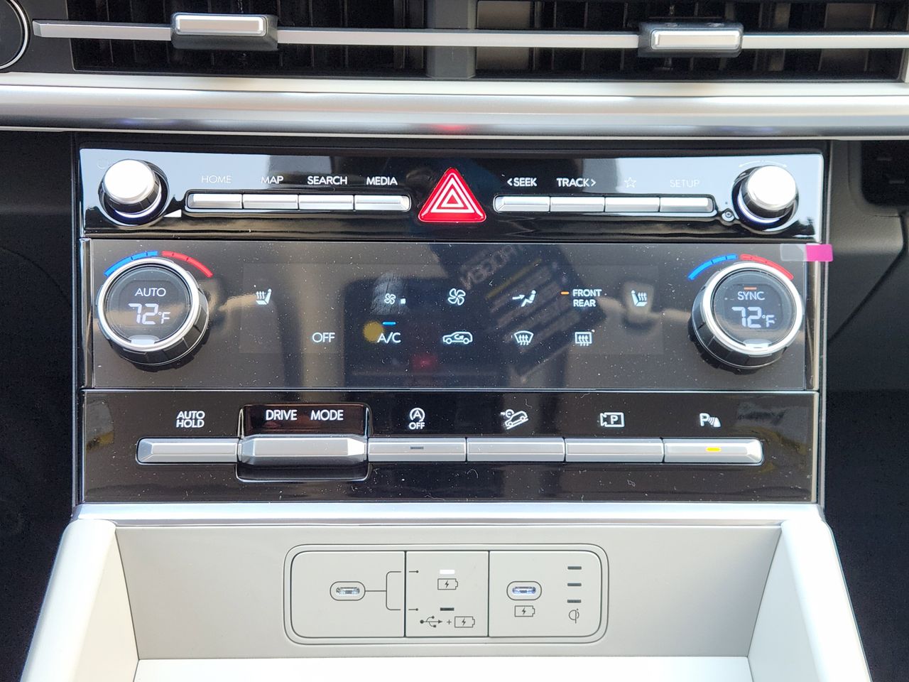 New 2026 W6H White Hyundai SEL FWD image 16