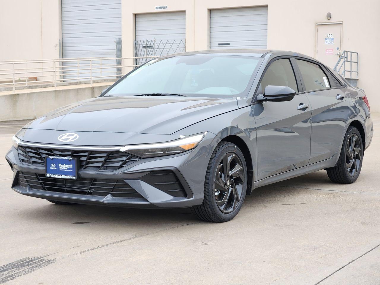 New 2026 PE2 Gray Hyundai SEL Sport image 2