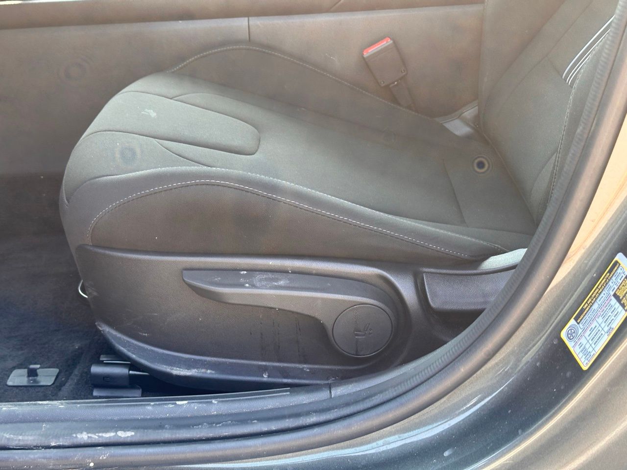 Used 2025 Fluid Metal Hyundai Blue image 27