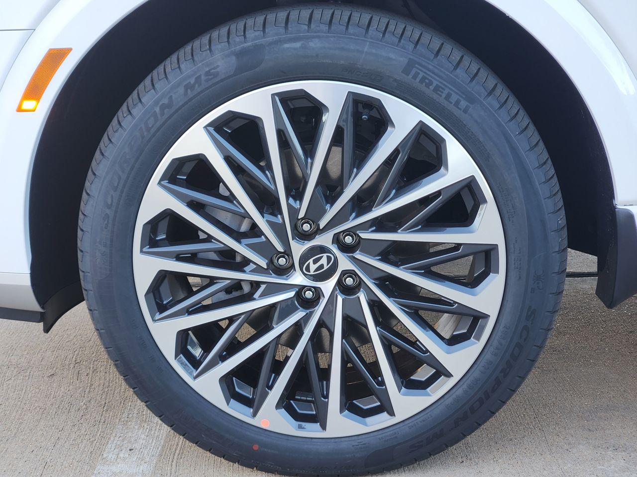 New 2026 WC9 White Hyundai Calligraphy FWD image 7