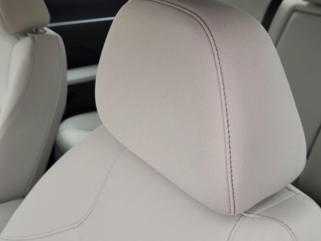 New 2026 Serenity White Hyundai SEL Sport image 11