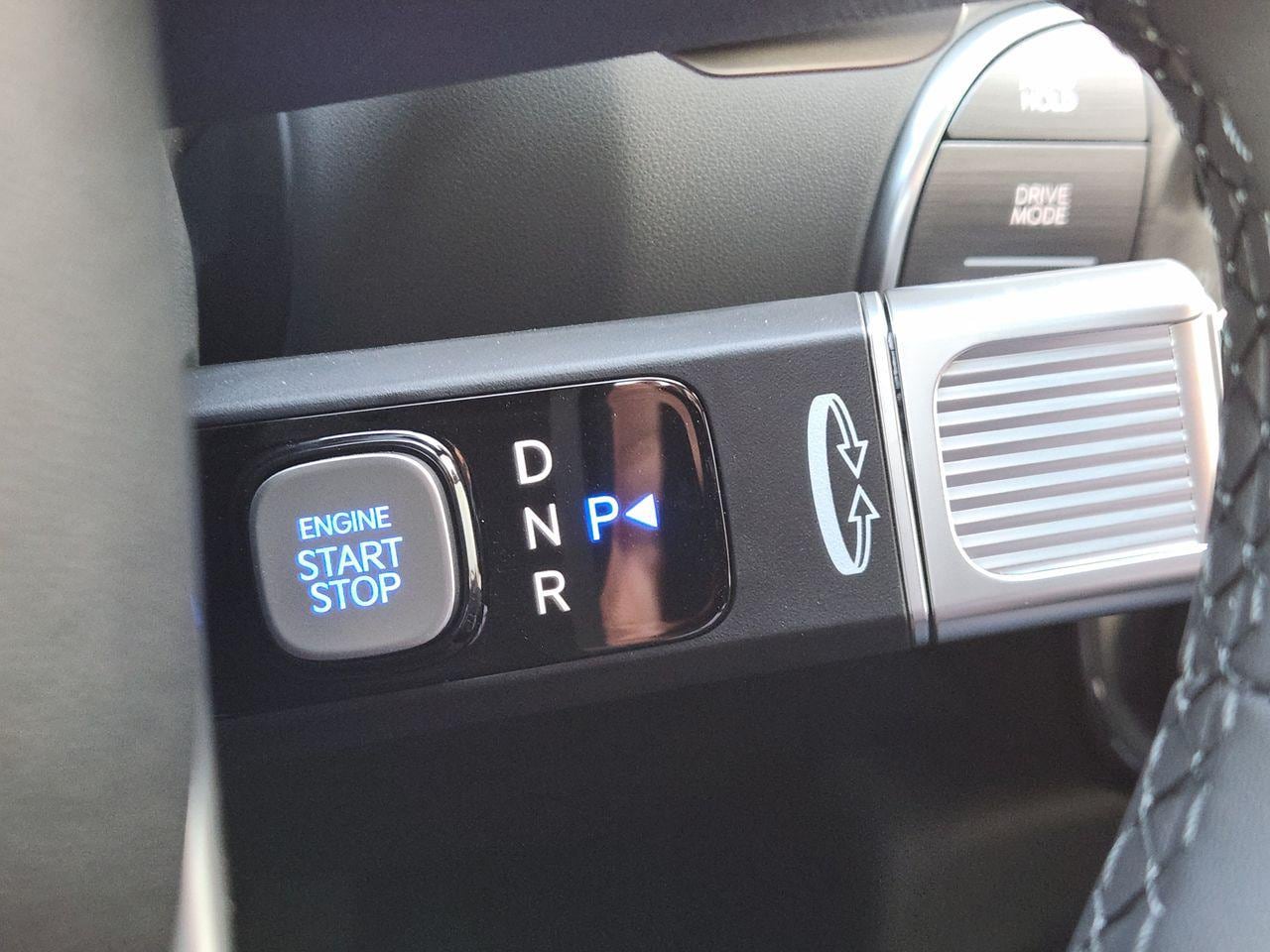 New 2027 Creamy White Pearl Hyundai SEL FWD image 17
