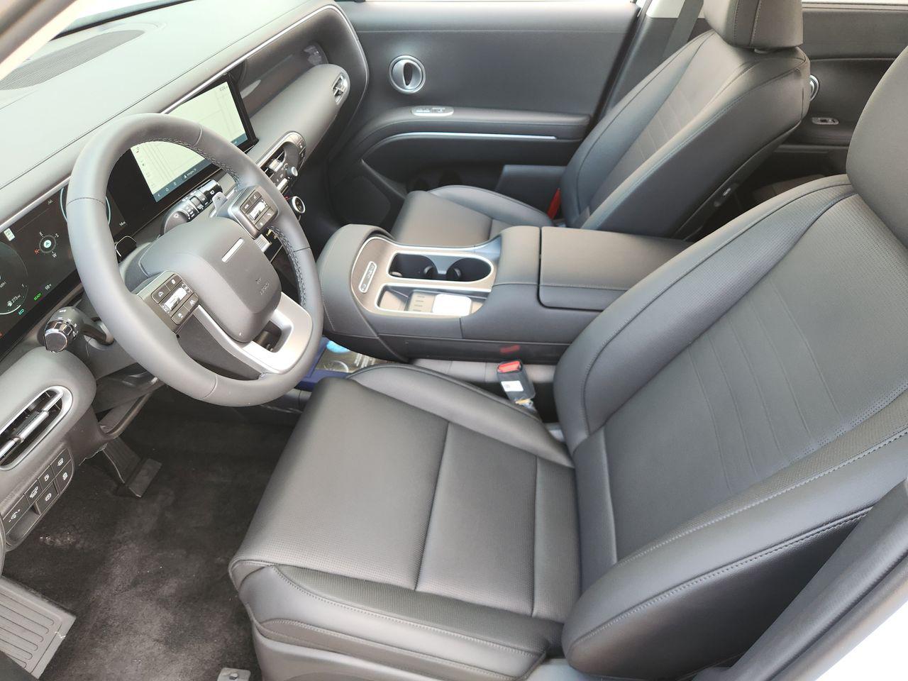 New 2027 Creamy White Pearl Hyundai Limited image 10
