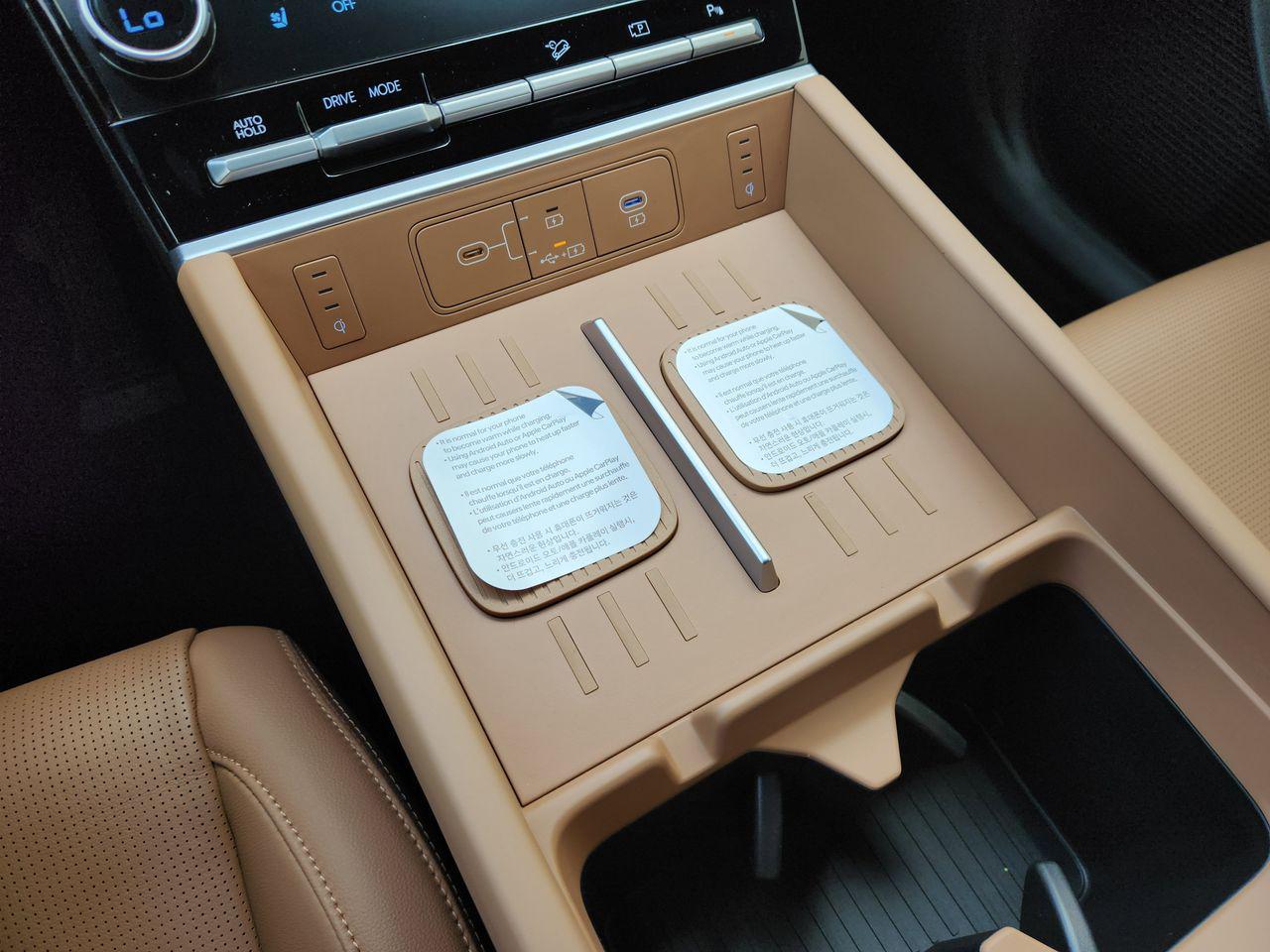 New 2026 W6H White Hyundai Limited image 19