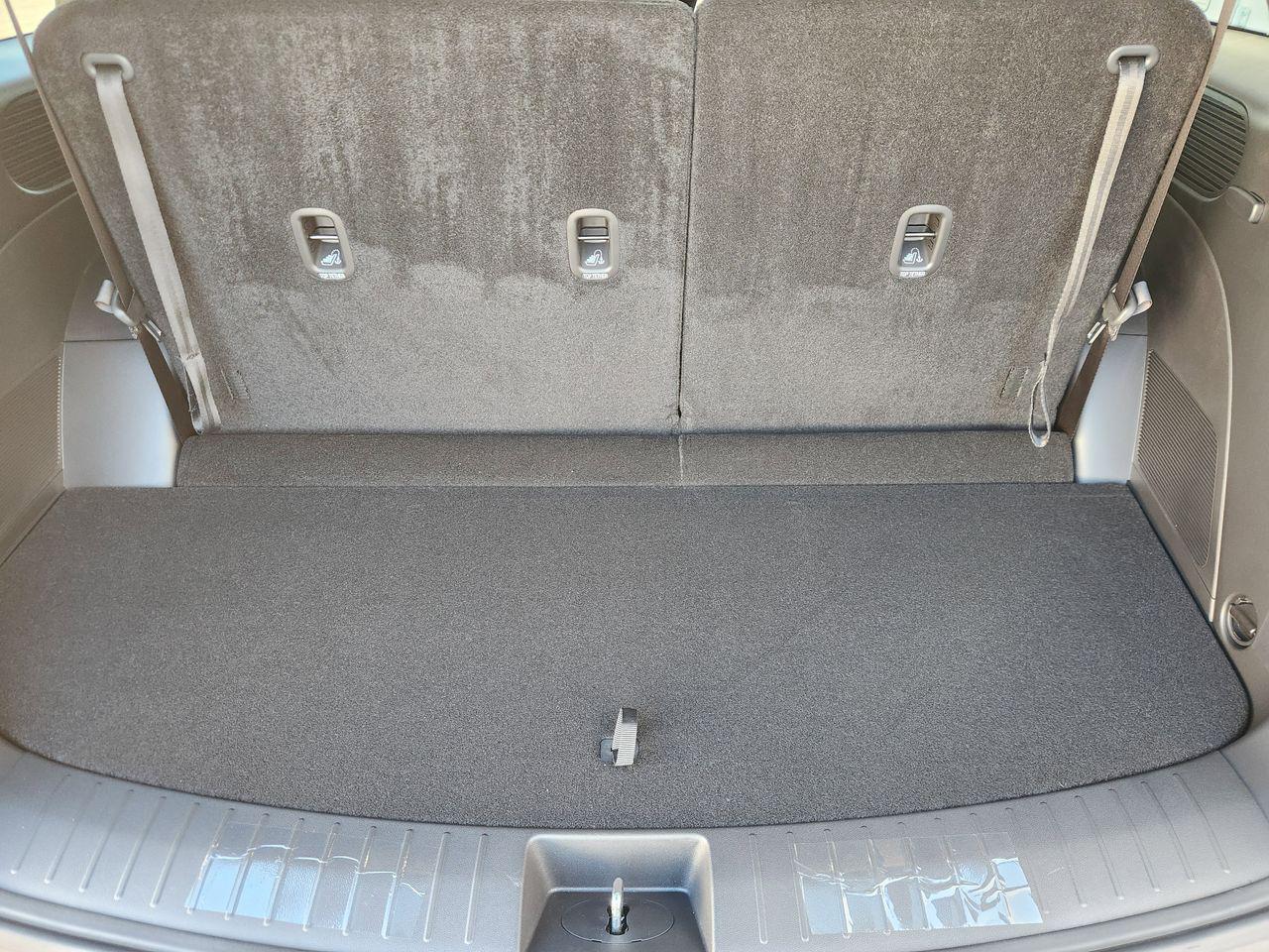 New 2026 A2B Black Hyundai SEL FWD image 30