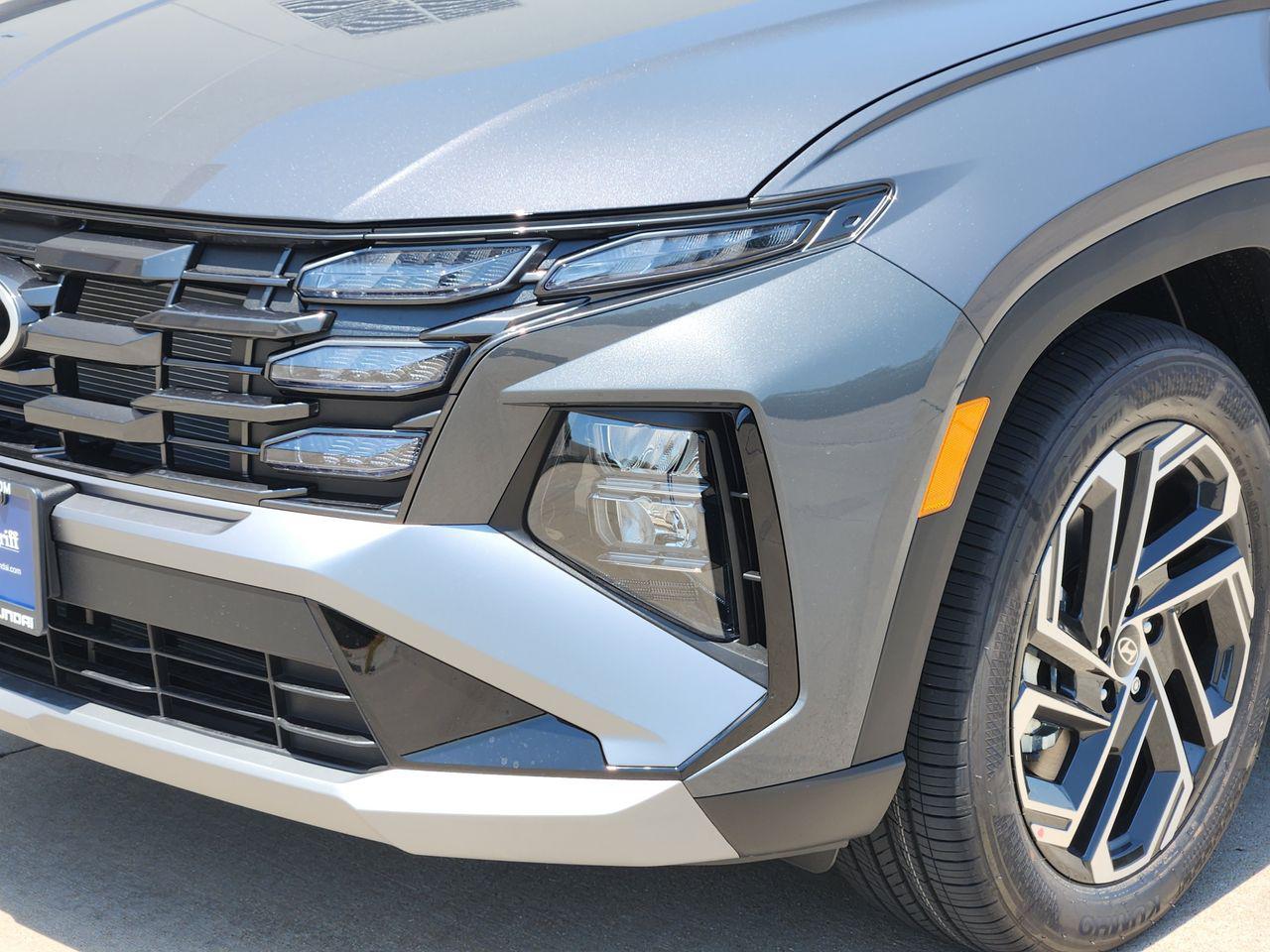 New 2026 Ecotronic Gray Hyundai SEL Plus FWD image 6