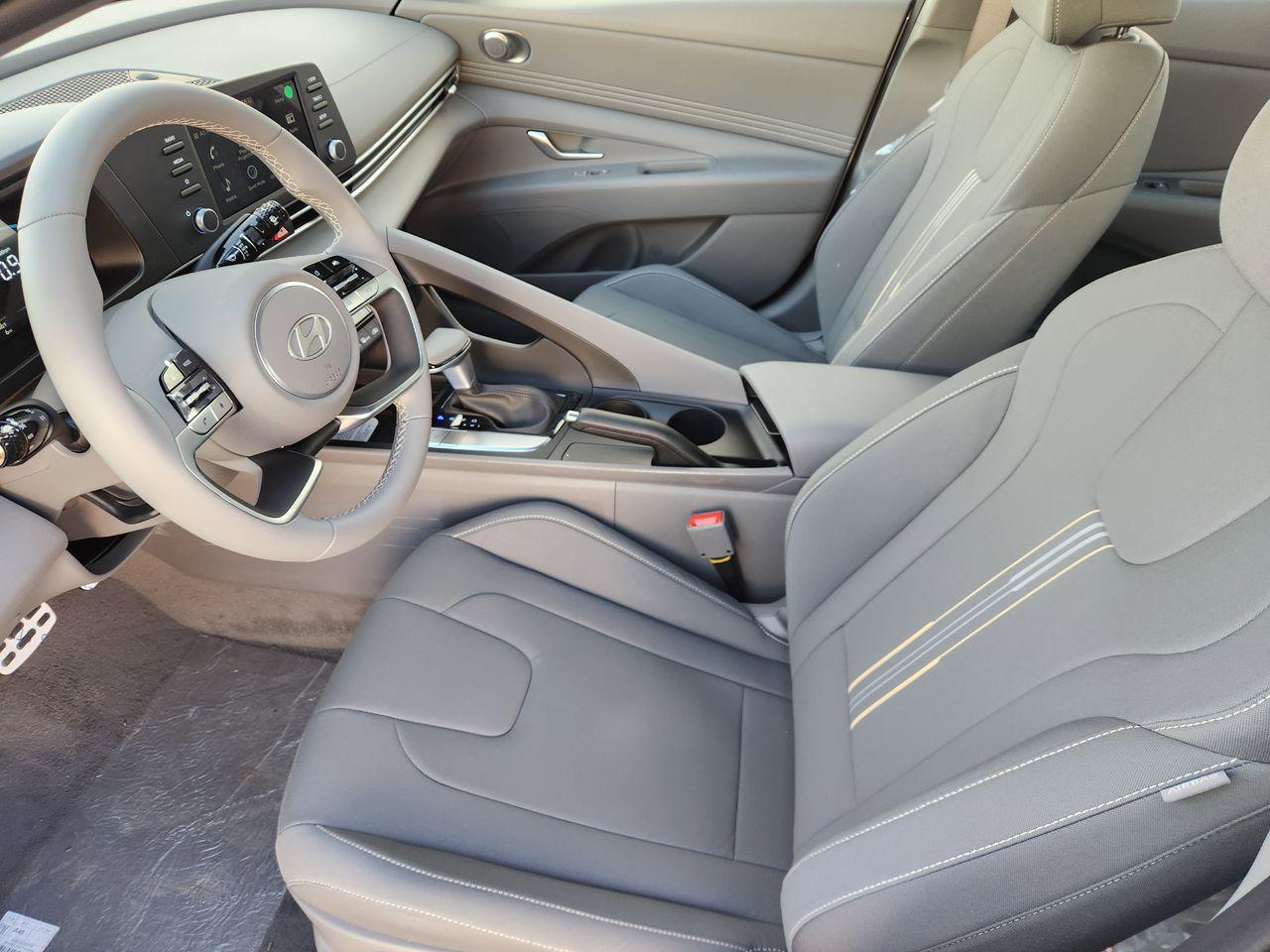 New 2026 Serenity White Hyundai SEL Sport image 9