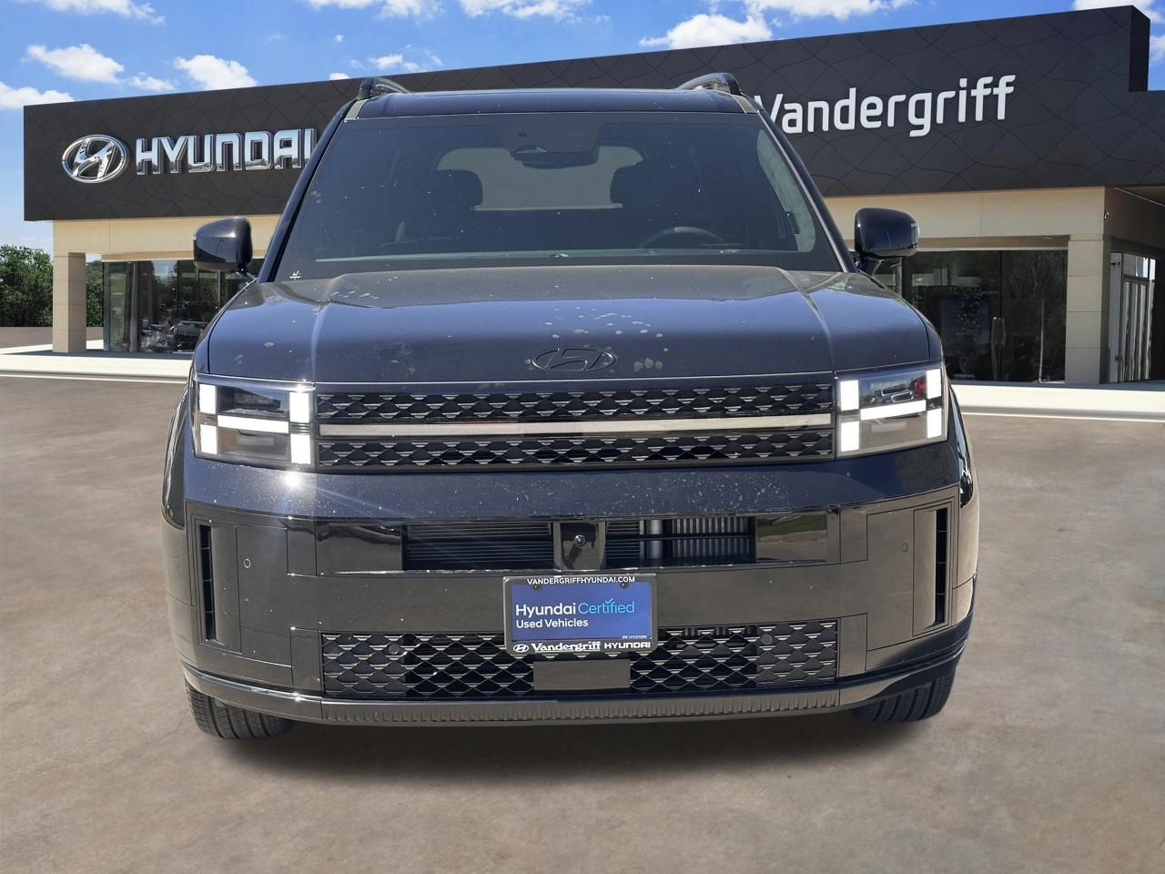 Used 2026 Phantom Black Hyundai Calligraphy image 3