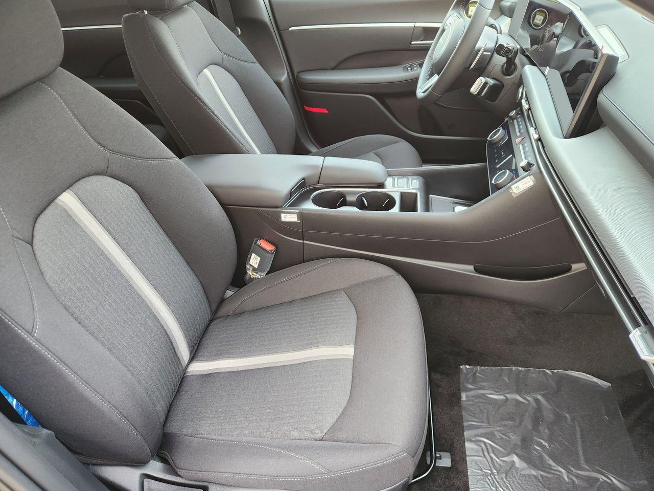 New 2026 A2B Black Hyundai SEL Sport image 10