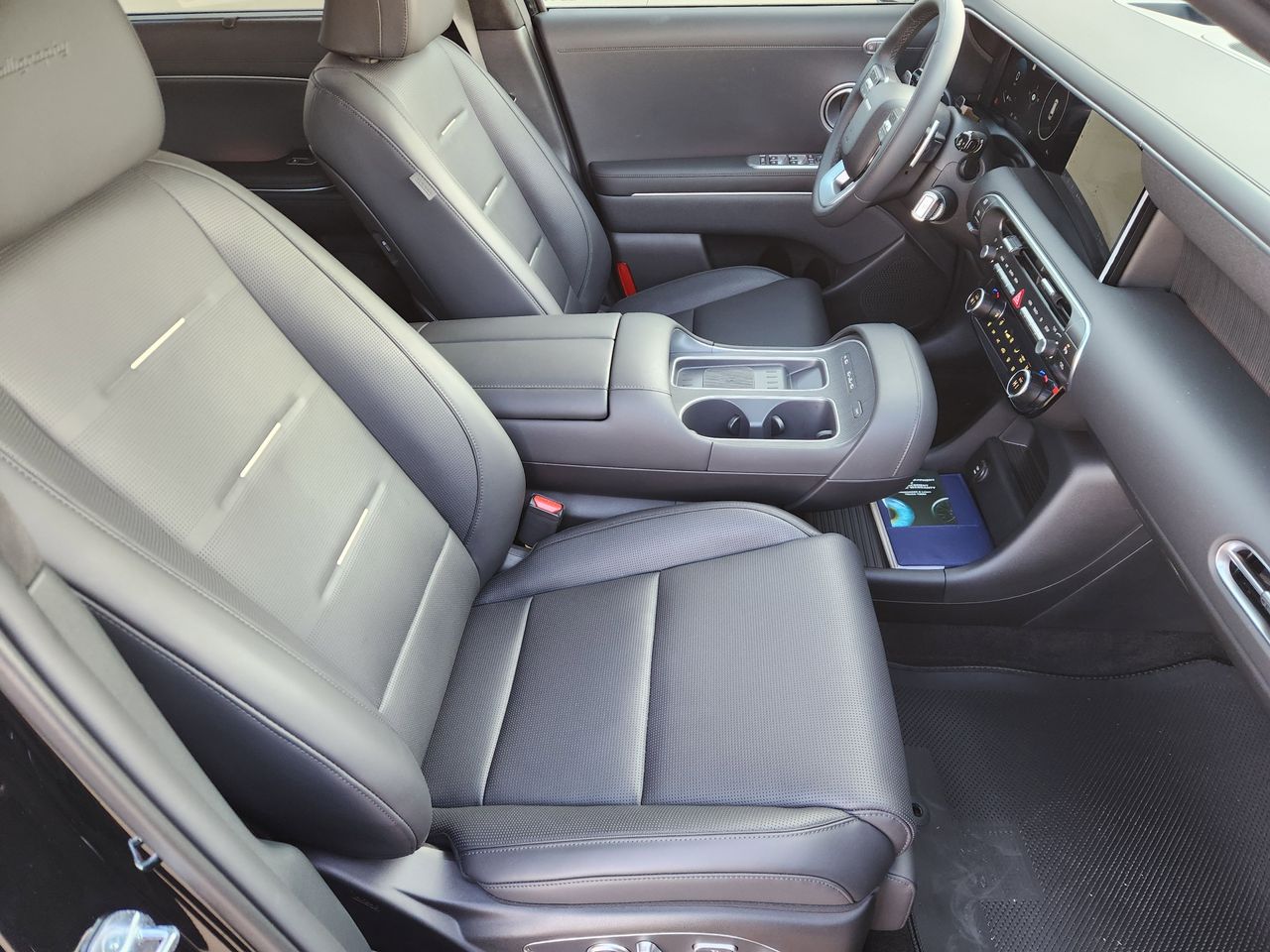 New 2026 A2B Black Hyundai Calligraphy image 10