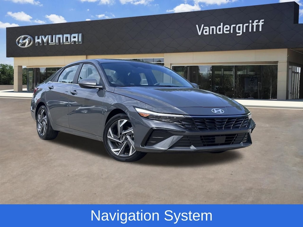 Used 2025 Hyundai Elantra SEL Convenience Sedan