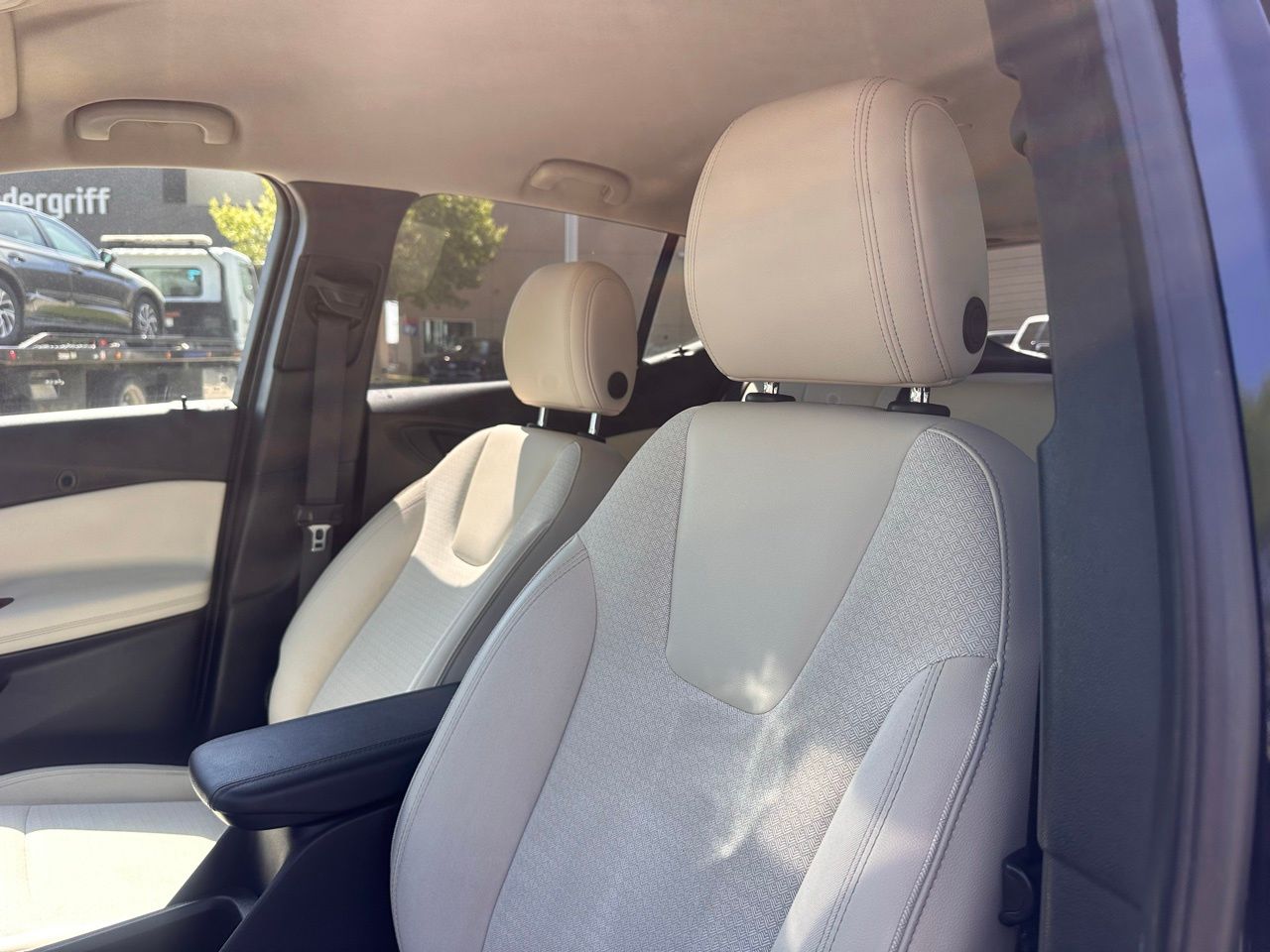 Used 2021 Dark Moon Blue Metallic Buick Preferred image 16