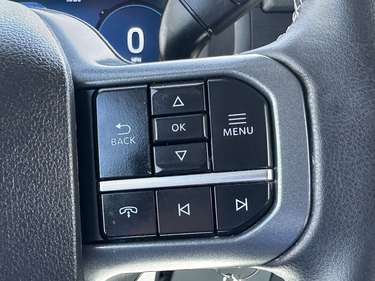 Used 2025 Harbor Gray Metallic Ford XLT image 28