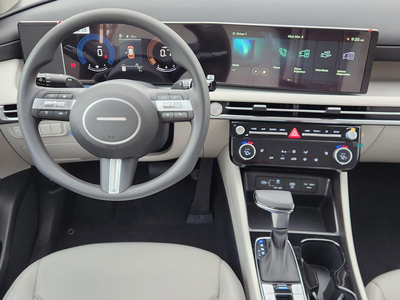 New 2026 WG2 Green Hyundai SEL FWD image 24