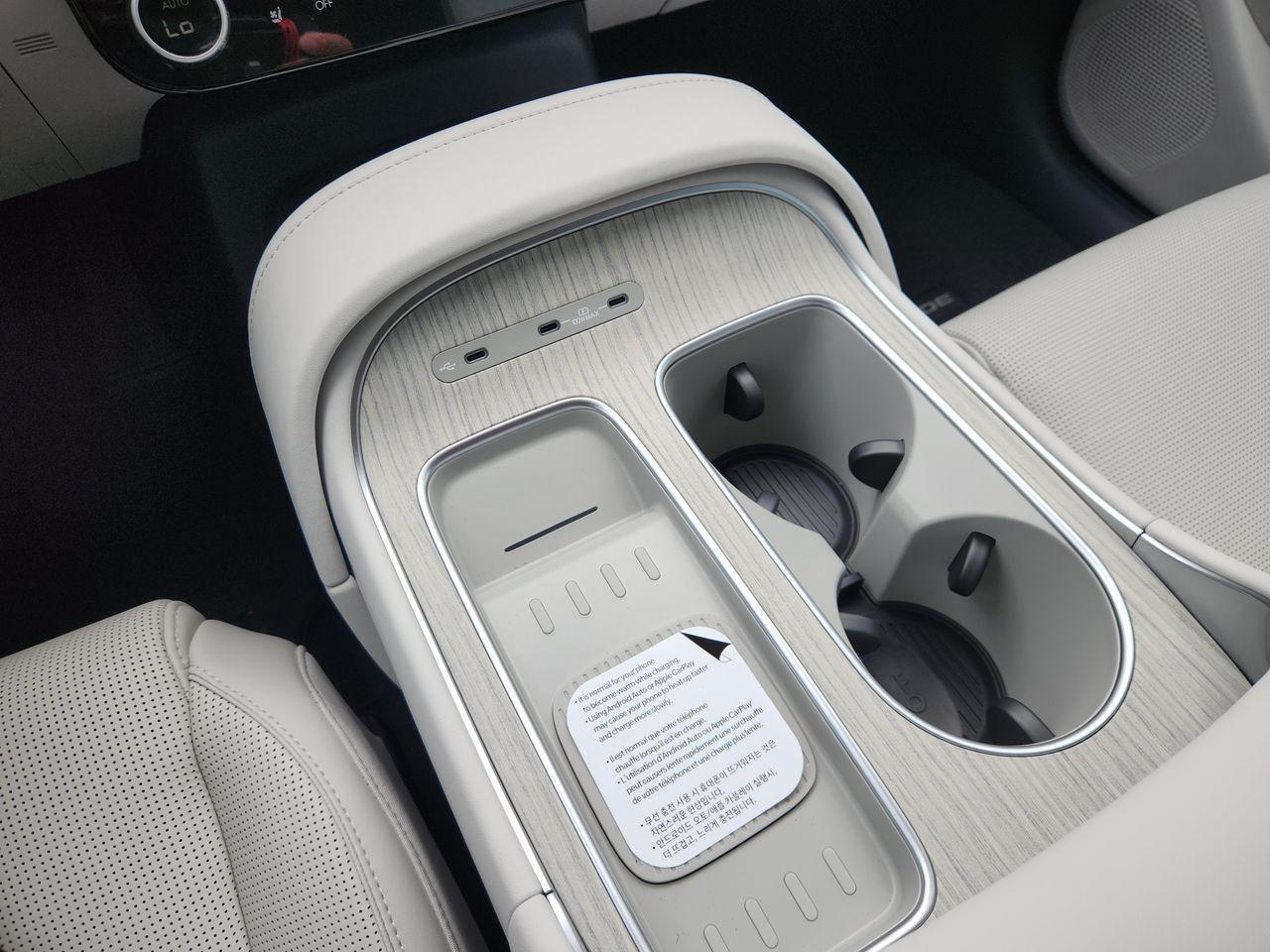 New 2027 Robust Emerald Pearl Hyundai Calligraphy AWD image 18
