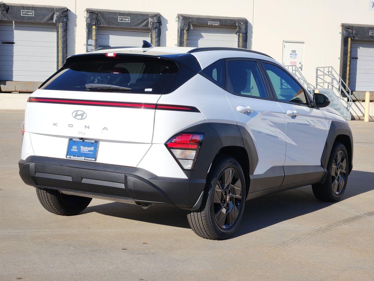 New 2026 SAW White Hyundai SEL Sport FWD image 4