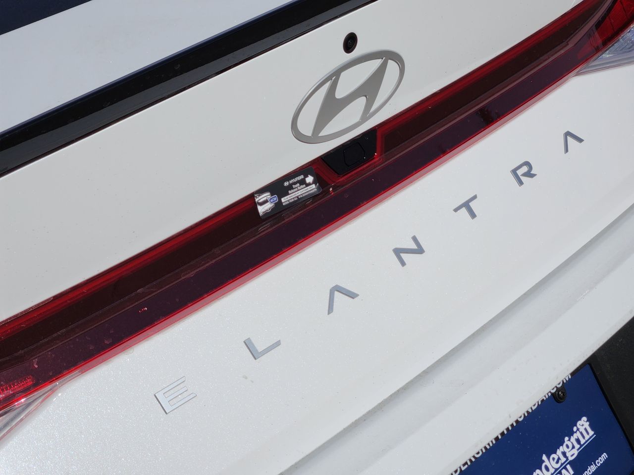 New 2026 W6H White Hyundai SEL Sport image 8