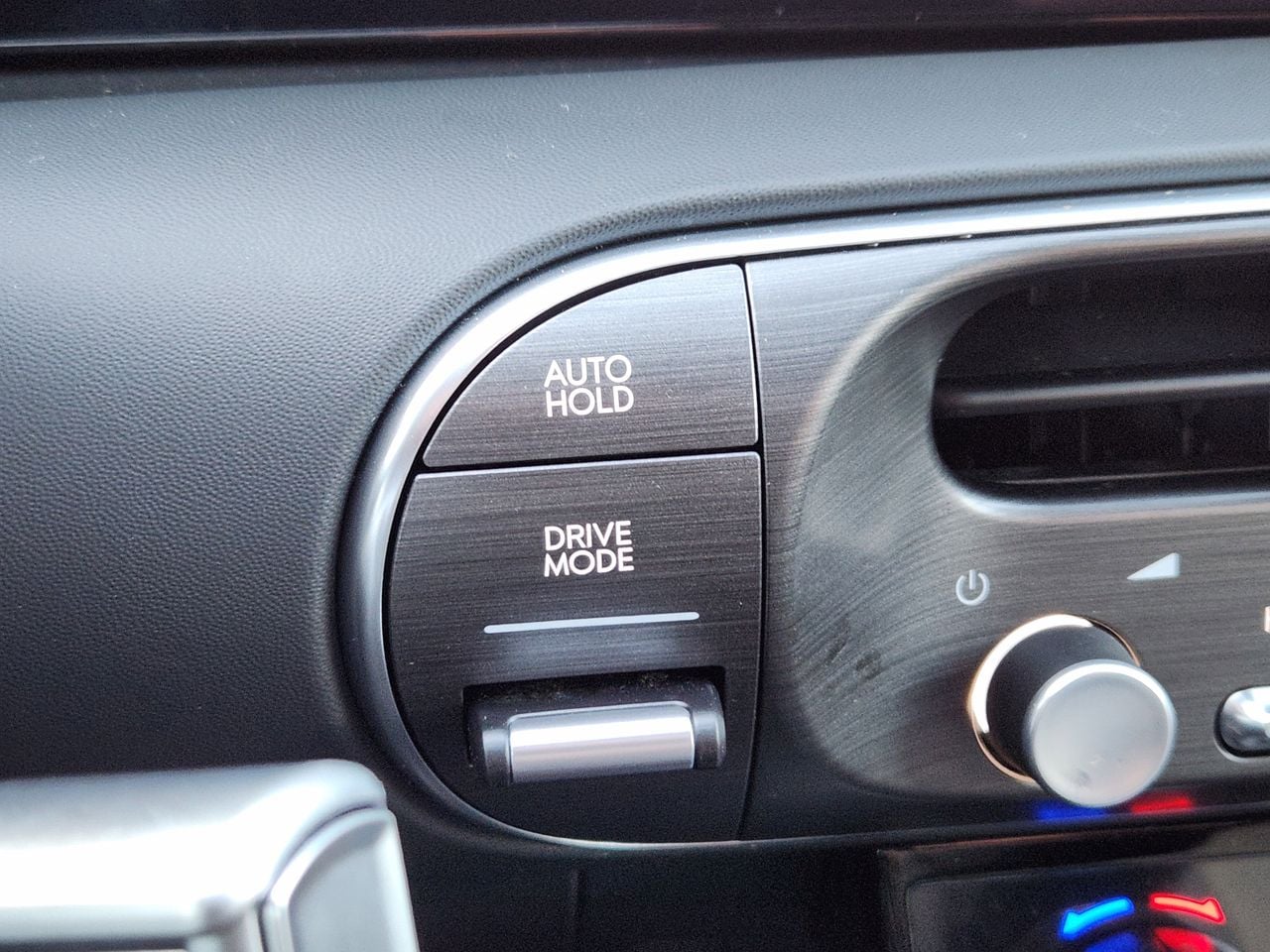 New 2026 A2B Black Hyundai Calligraphy image 18