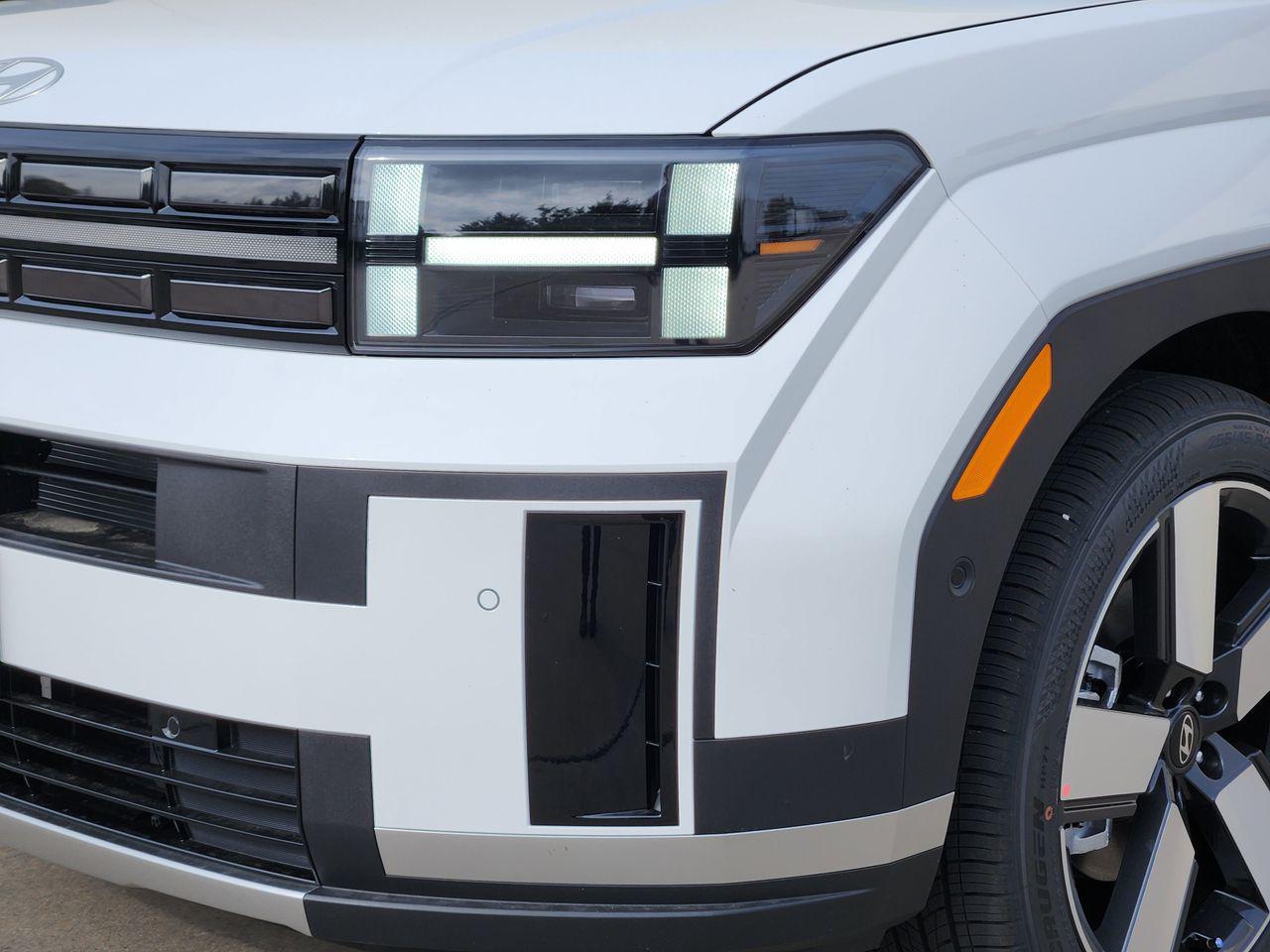 New 2026 W6H White Hyundai Limited image 6