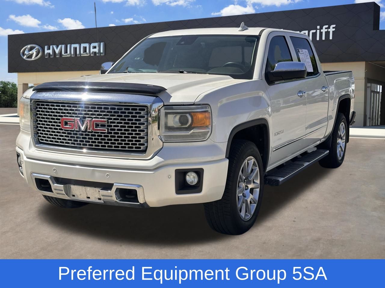 Used 2015 White Diamond Tricoat GMC Denali image 2