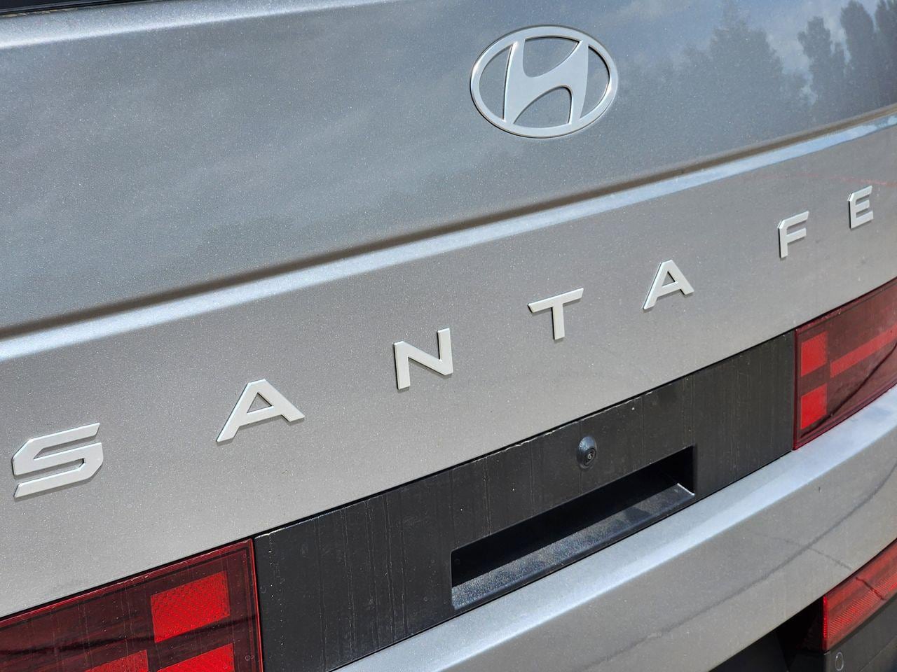 New 2026 R2T Silver Hyundai SE FWD image 8