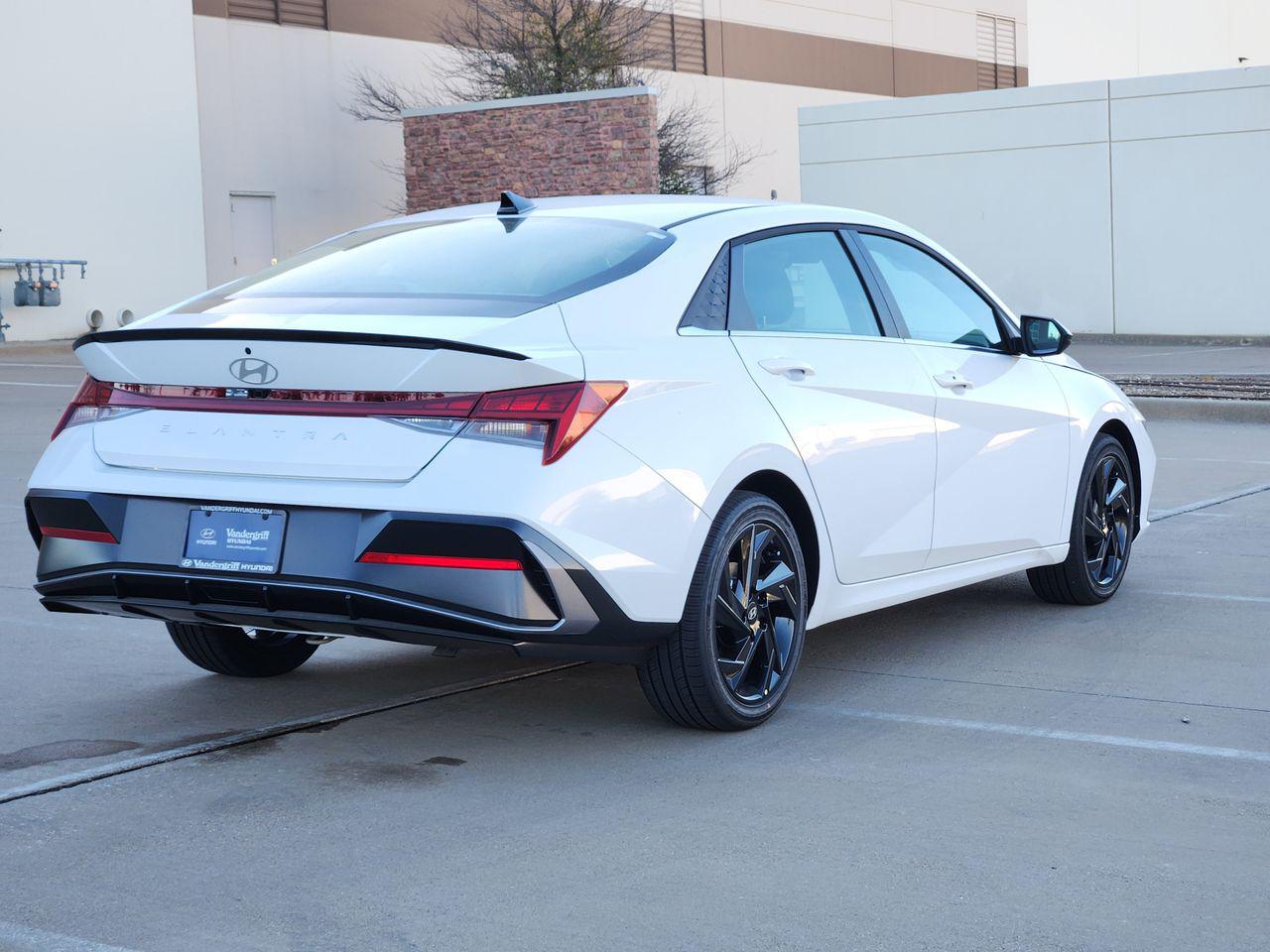 New 2026 Serenity White Hyundai SEL Sport Premium image 4