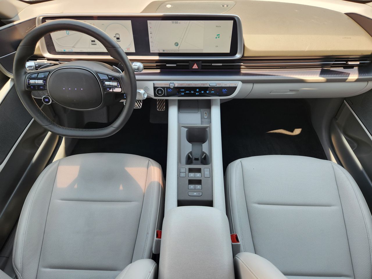 Used 2023 Digital Green Hyundai Limited image 25