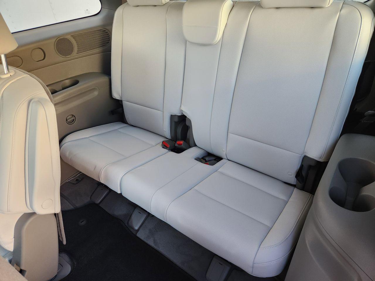 New 2026 WC9 White Hyundai SEL FWD image 29