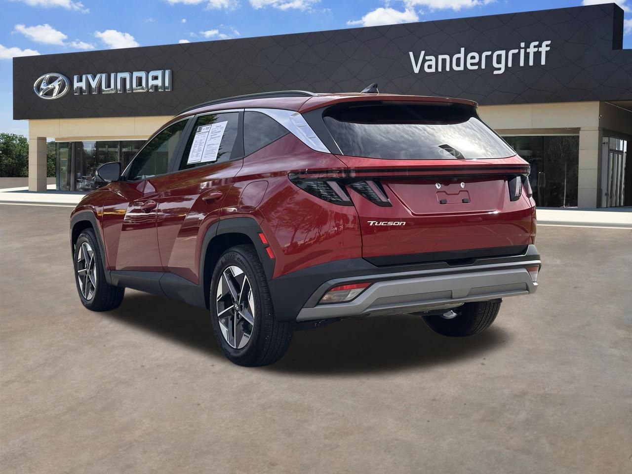 Used 2025 Ultimate Red Hyundai SEL Convenience image 12