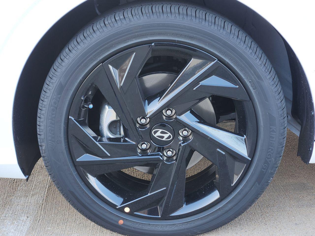 New 2026 Serenity White Hyundai SEL Sport Premium image 7