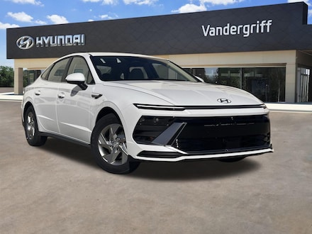 2025 Hyundai Sonata SE Sedan