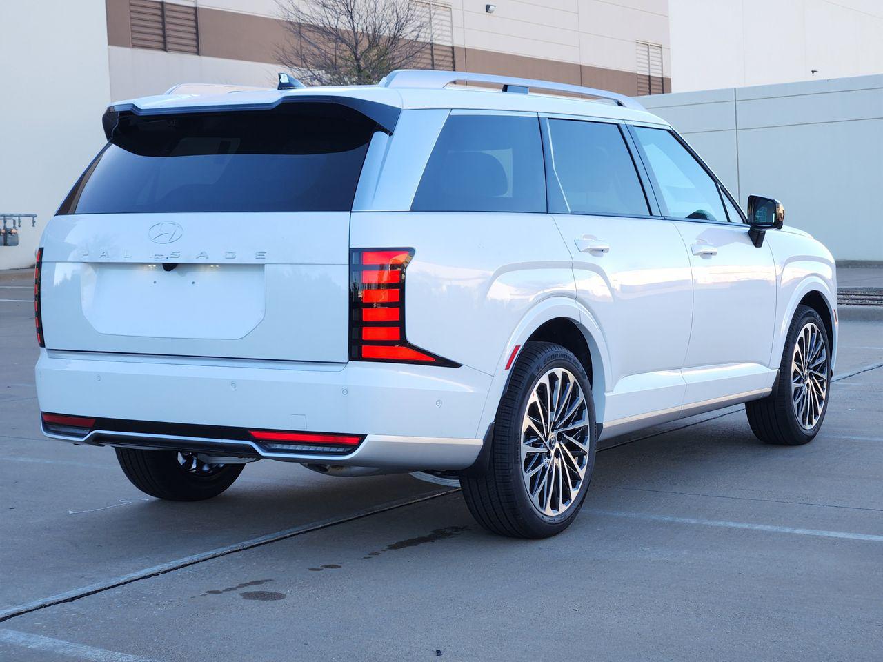 New 2026 WC9 White Hyundai Calligraphy FWD image 4