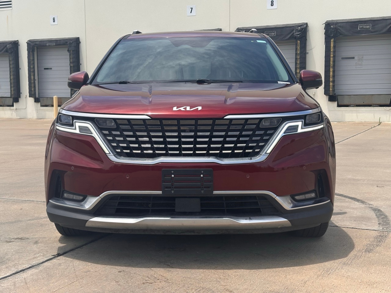 Used 2022 Kia Carnival SX Prestige with VIN KNDNE5H38N6078730 for sale in Arlington, TX
