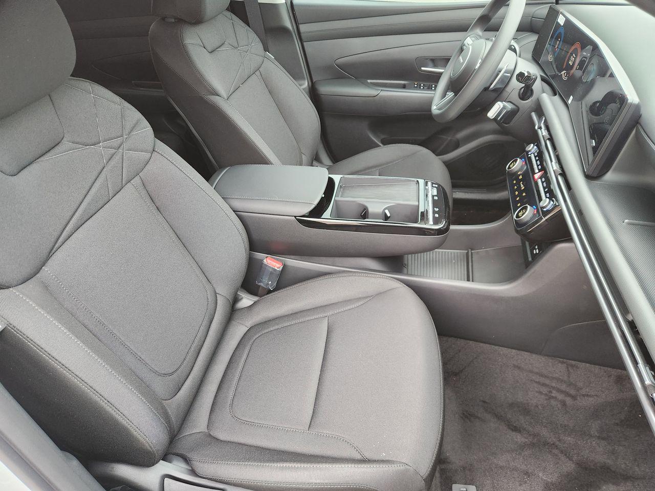 New 2026 Creamy White Pearl Hyundai SEL AWD image 10