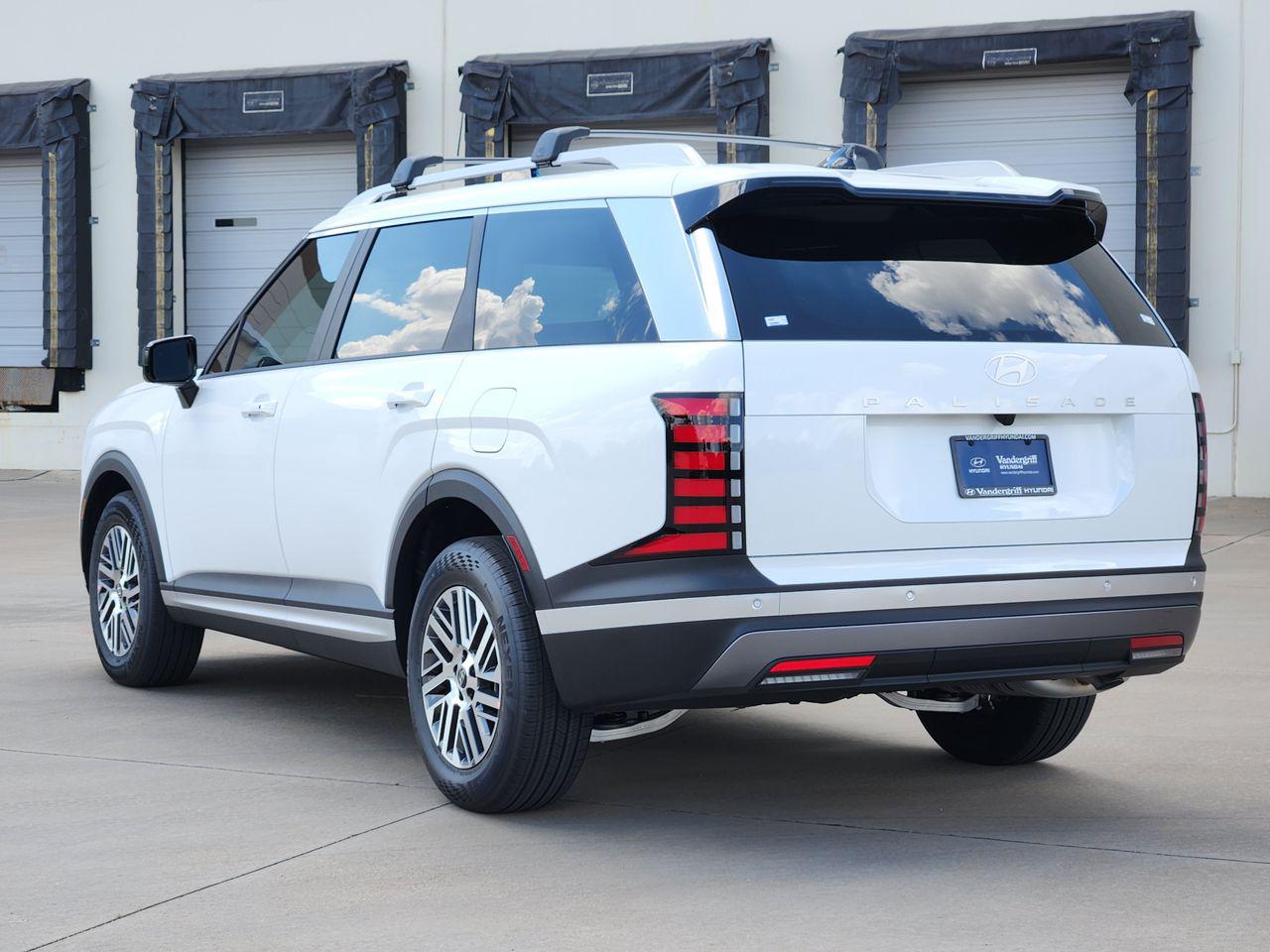 New 2027 Creamy White Pearl Hyundai SEL FWD image 3