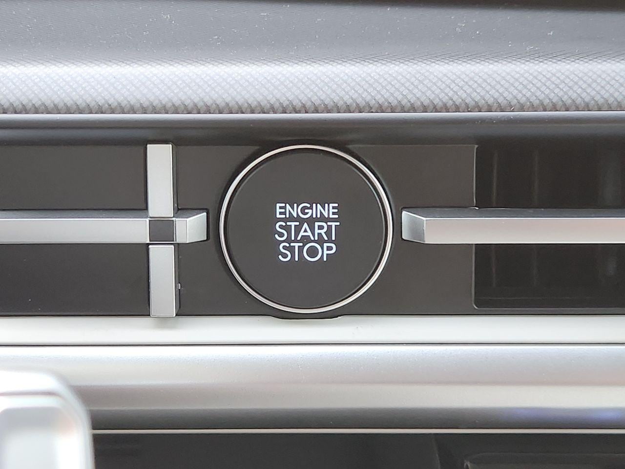 New 2027 Phantom Black Hyundai SE FWD image 18