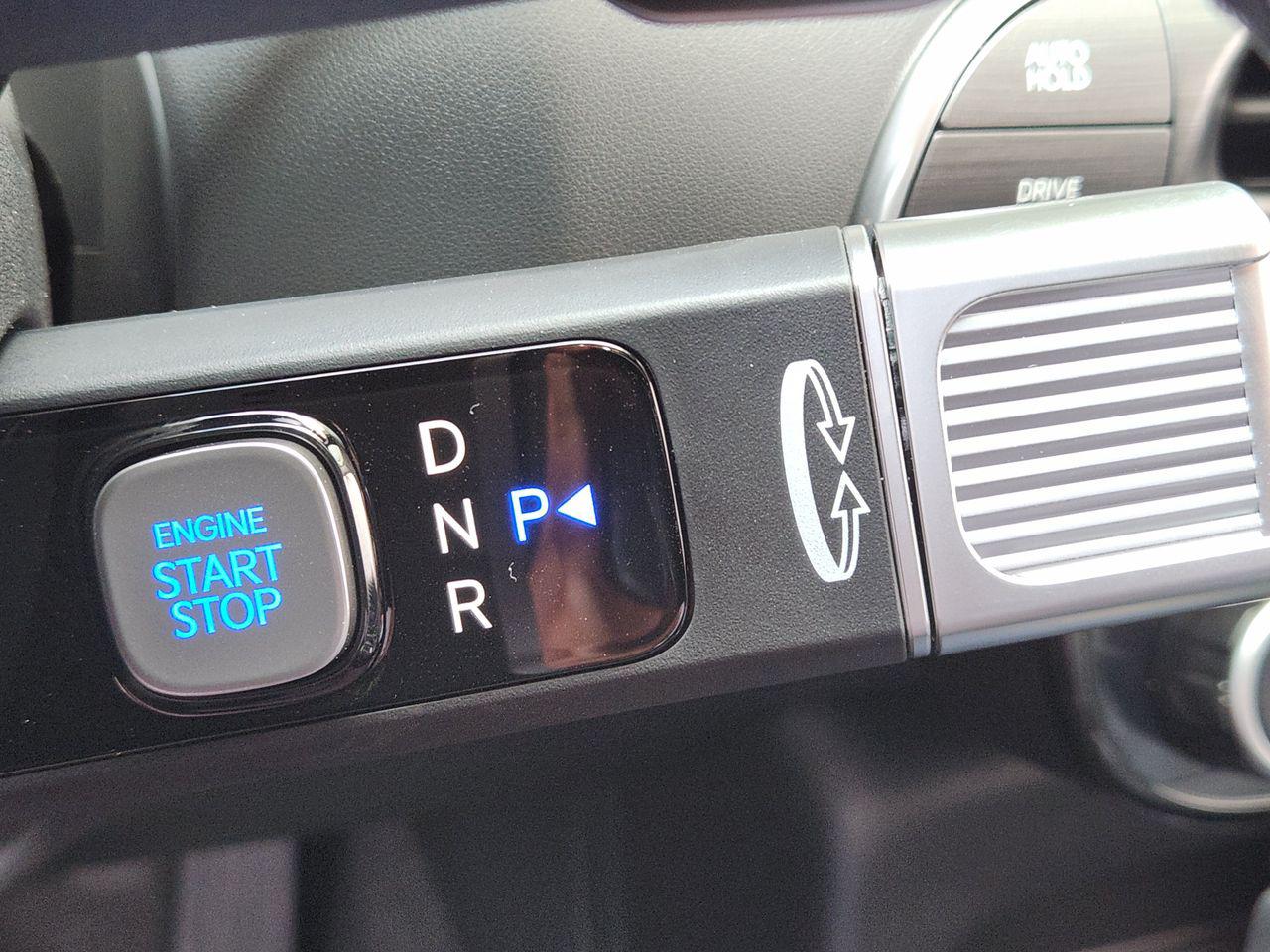 New 2027 Ecotronic Gray Pearl Hyundai Blue SEL Premium 7P image 18