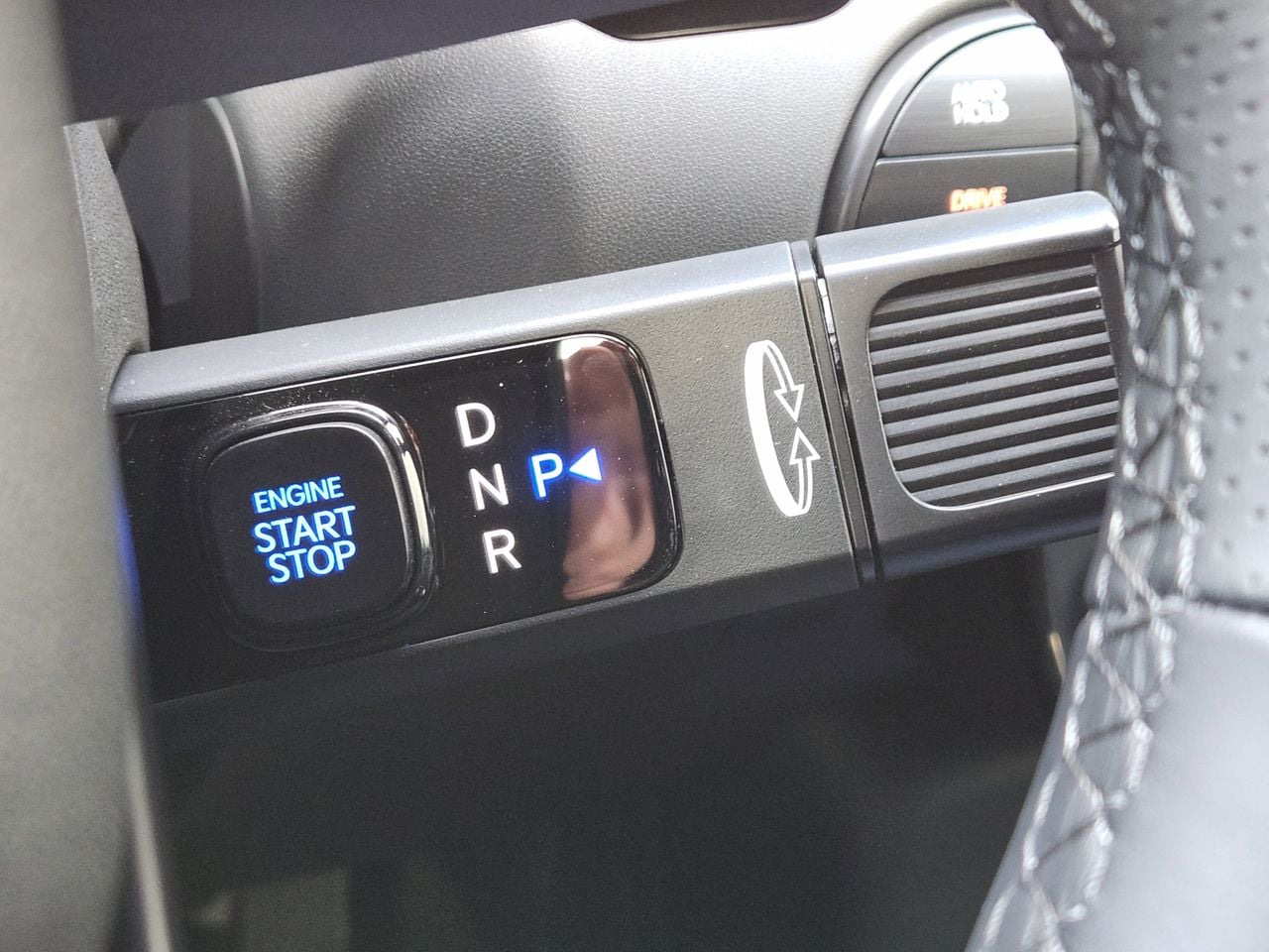 New 2026 PE2 Gray Hyundai XRT Pro image 17