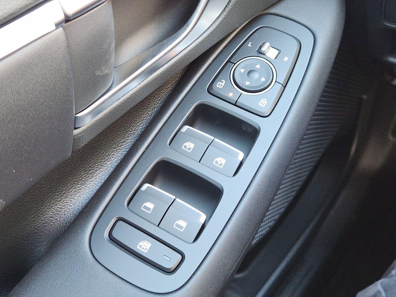 New 2026 W6H White Hyundai SEL Sport image 22