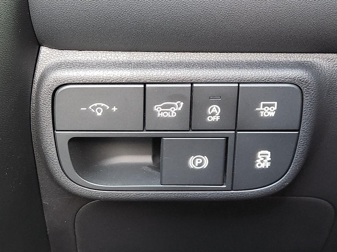 New 2027 Creamy White Pearl Hyundai SEL FWD image 20