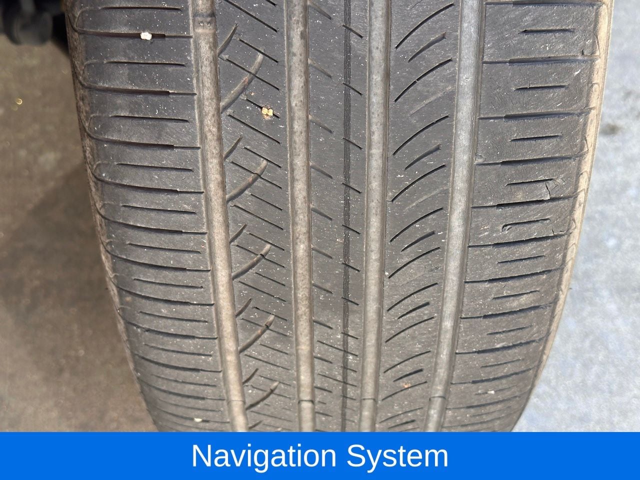 Used 2024 Hyper White Hyundai XRT image 3