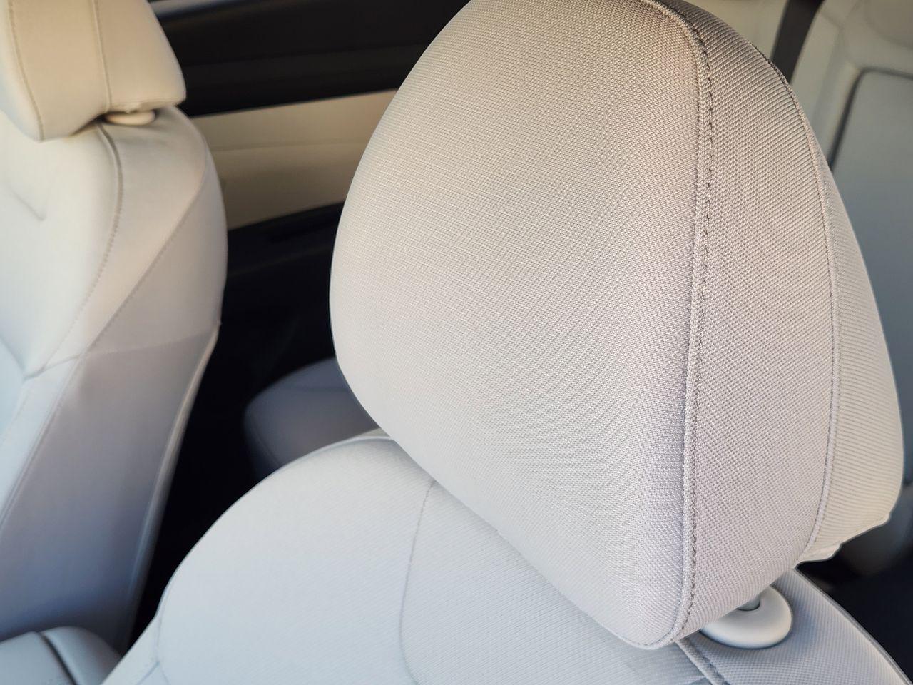 New 2026 Phantom Black Hyundai SEL FWD image 11