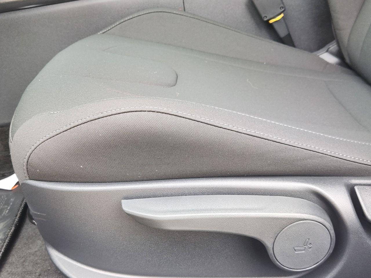 New 2026 W6H White Hyundai SEL Sport Premium image 23