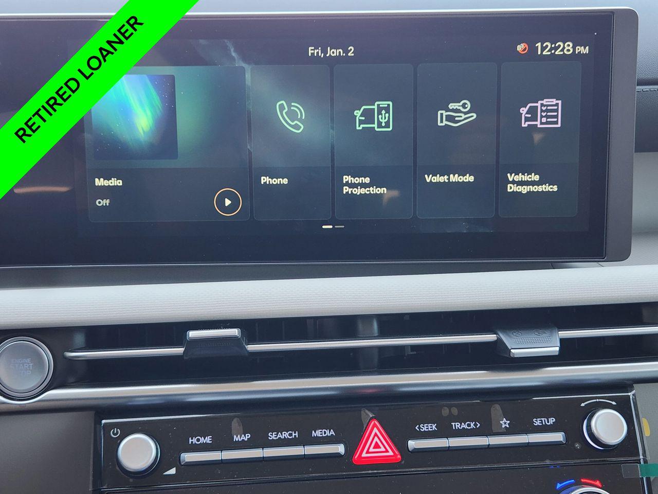 New 2025 Shimmering Silver Hyundai SEL FWD image 15