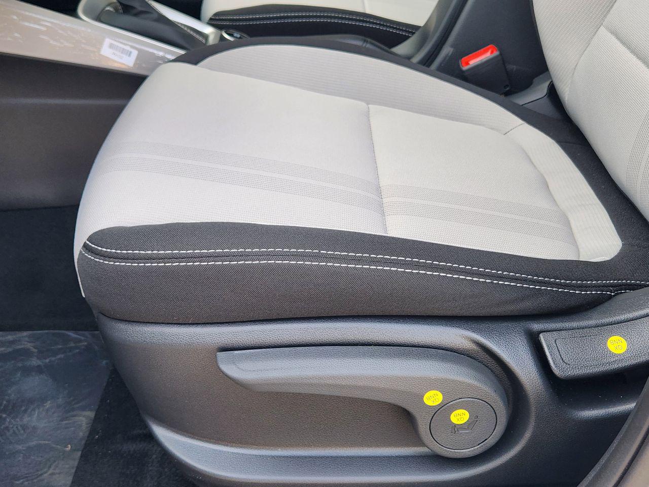 New 2026 SAW White Hyundai SEL image 23