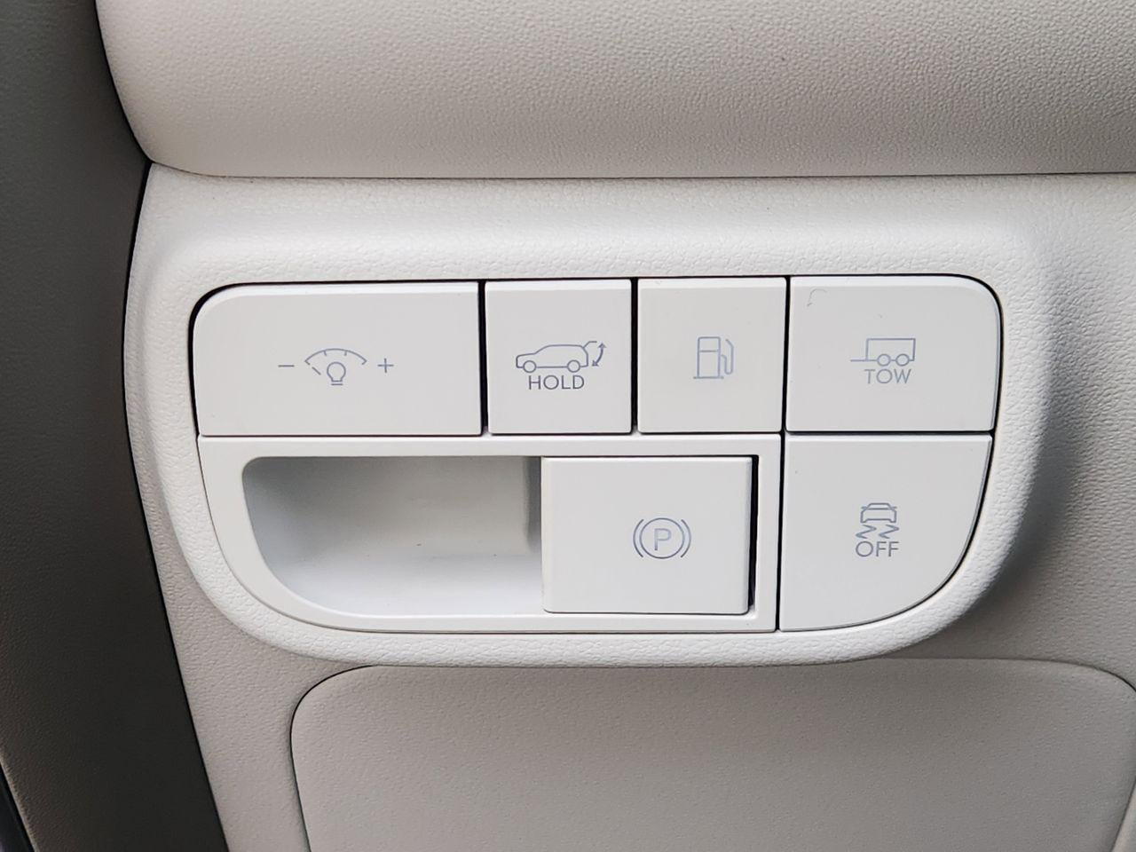 New 2026 Creamy White Pearl Hyundai Blue SEL 7P image 23